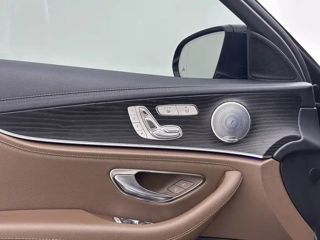 Mercedes-Benz E-Class 2020 — фото 5