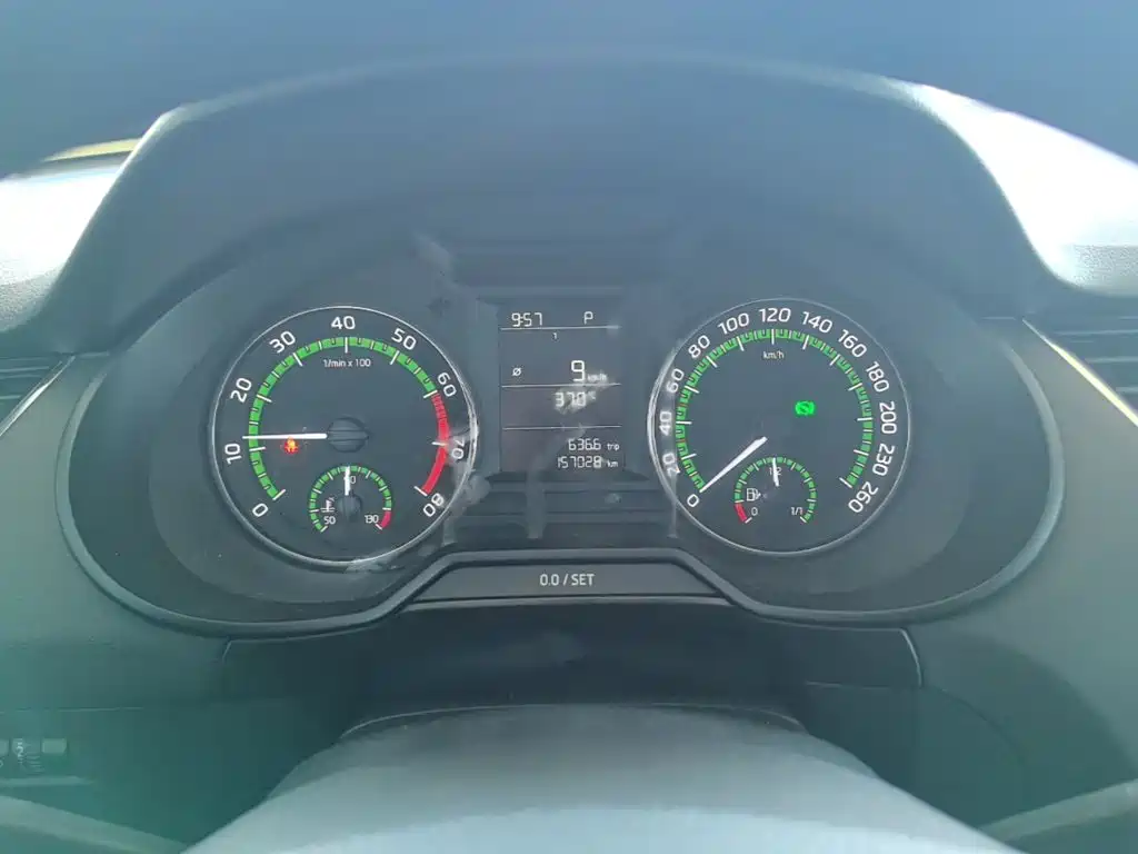 Skoda Octavia 2018 — фото 12