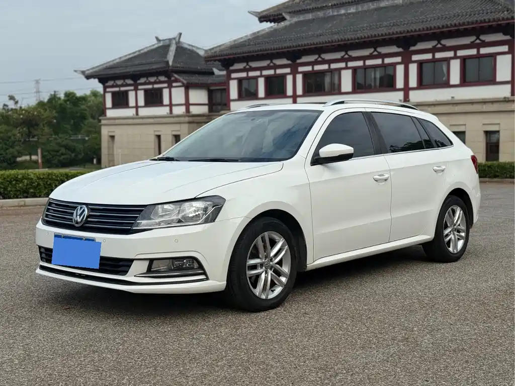 Volkswagen Gran Lavida 2017 — фото 1