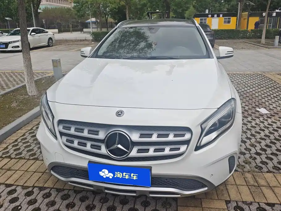 Mercedes-Benz GLA 2017 — фото 2