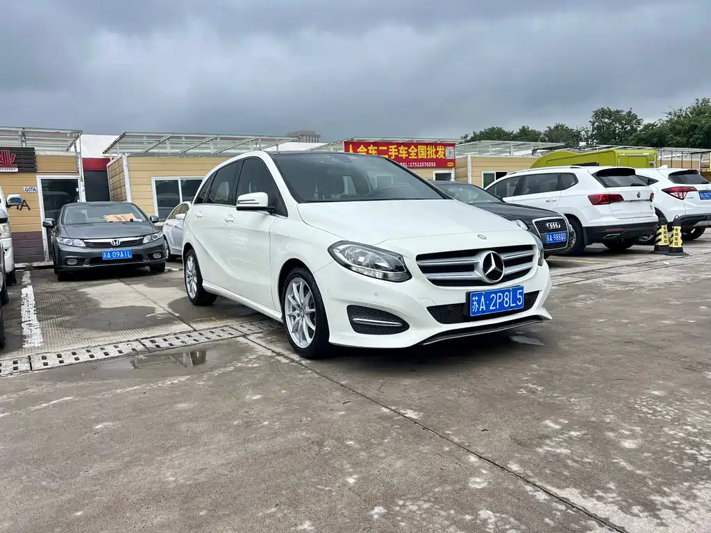 Mercedes-Benz B-Class 2015