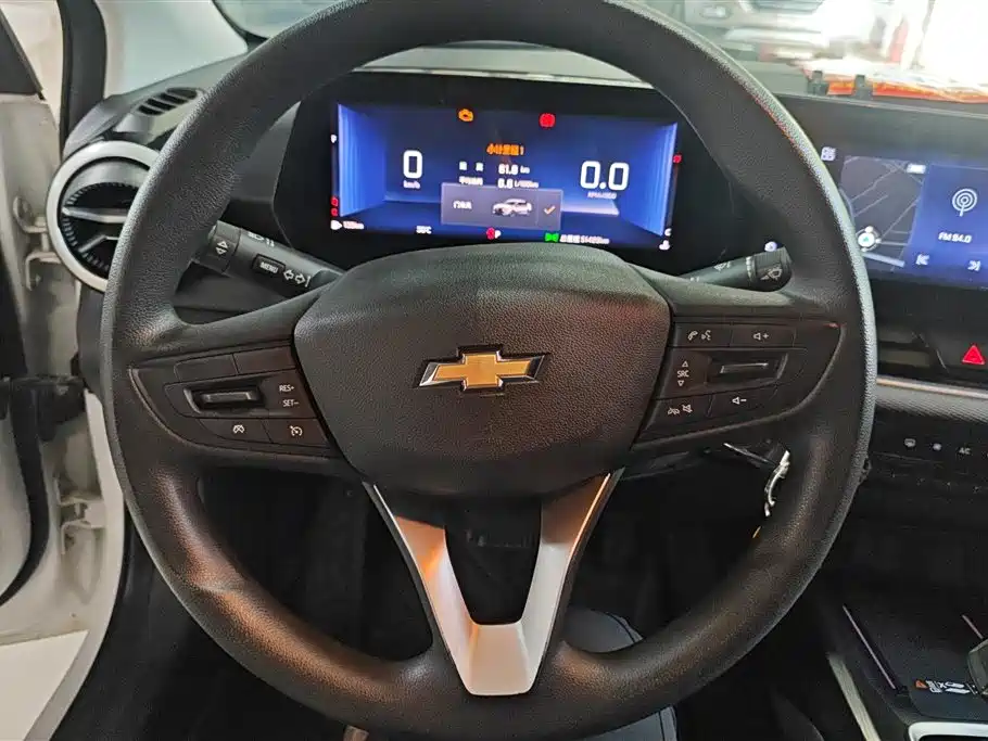 Chevrolet Monza 2023 — фото 15