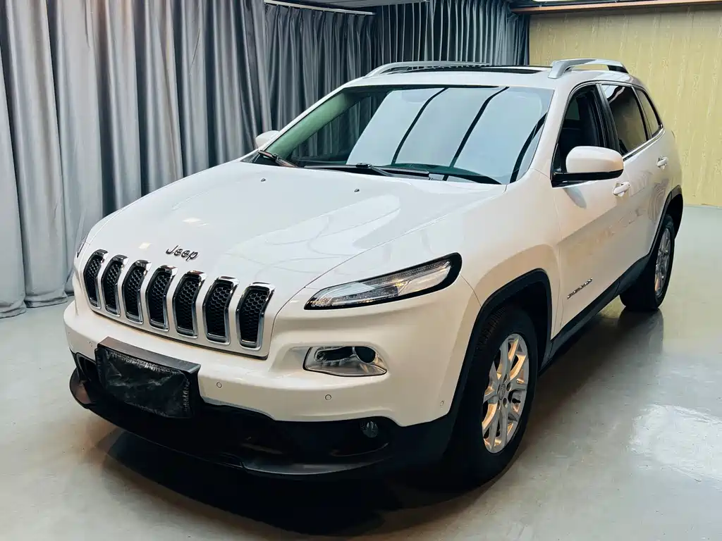 Jeep Cherokee 2016