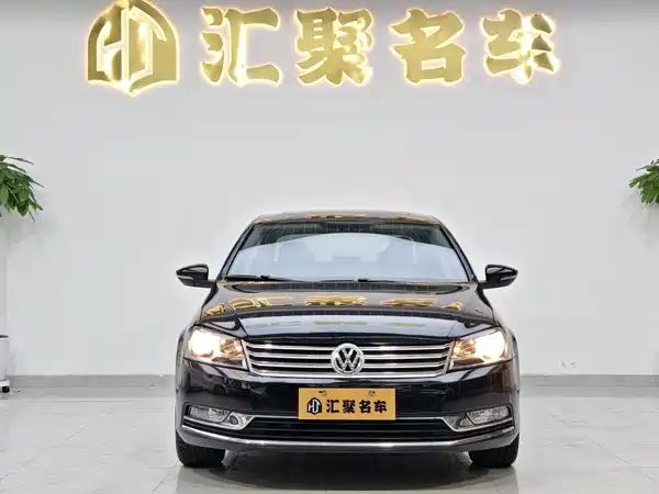 Volkswagen Magotan 2015