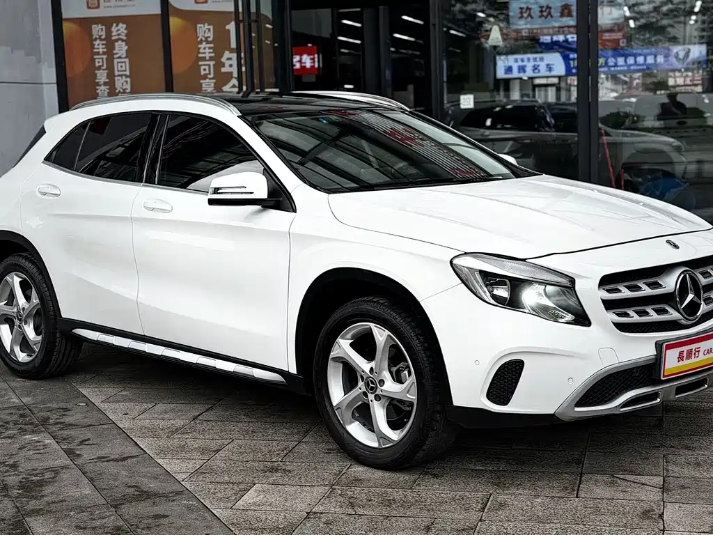 Mercedes-Benz GLA 2017 — фото 3