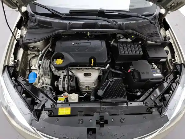 Roewe 360 2016