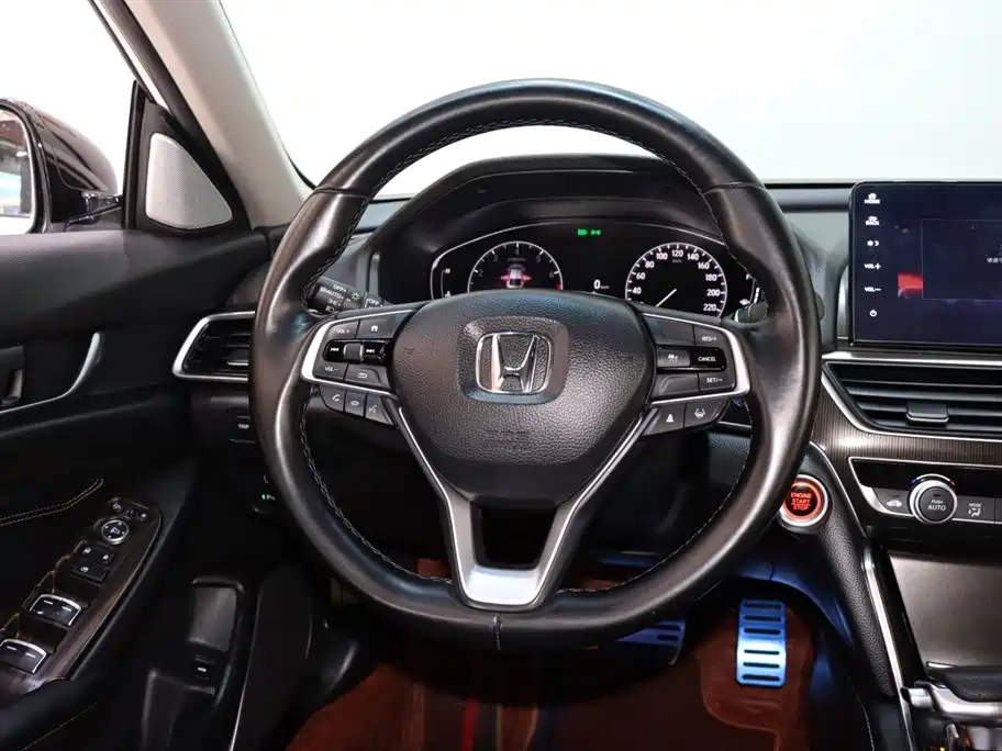 Honda Accord 2023 — фото 13