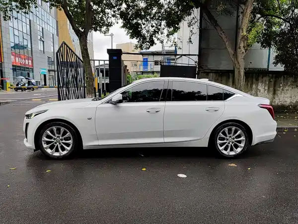 Cadillac CT5 2020