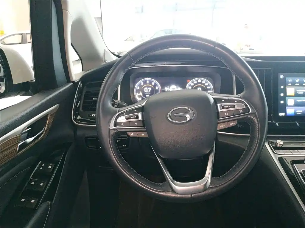 GAC Motor Trumpchi M8 2022 — фото 11