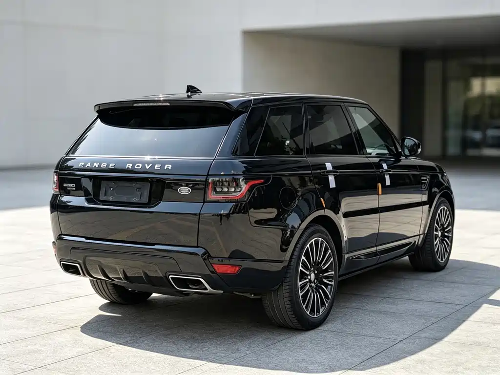 Land Rover Range Rover Sport 2017 — фото 25
