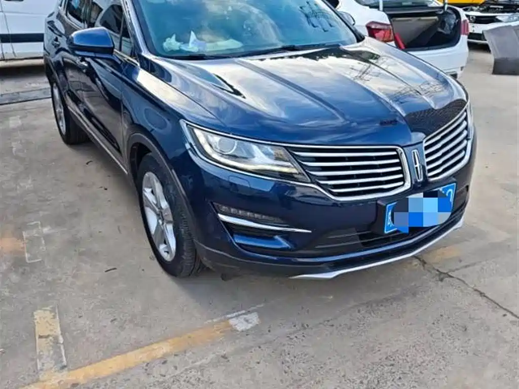 Lincoln MKC 2018 — фото 10