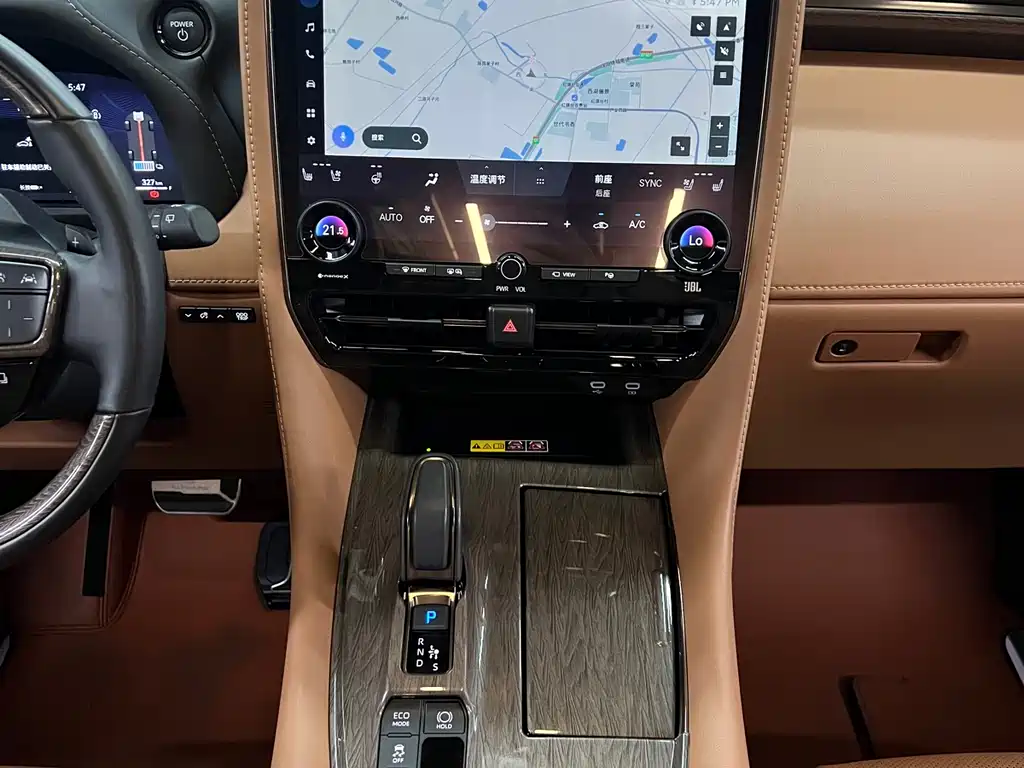 Toyota Alphard 2024 — фото 17