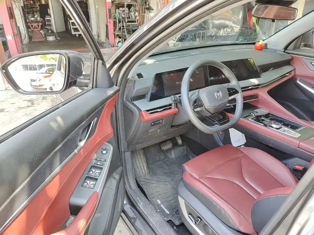 Changan CS75PLUS 2023 — фото 16