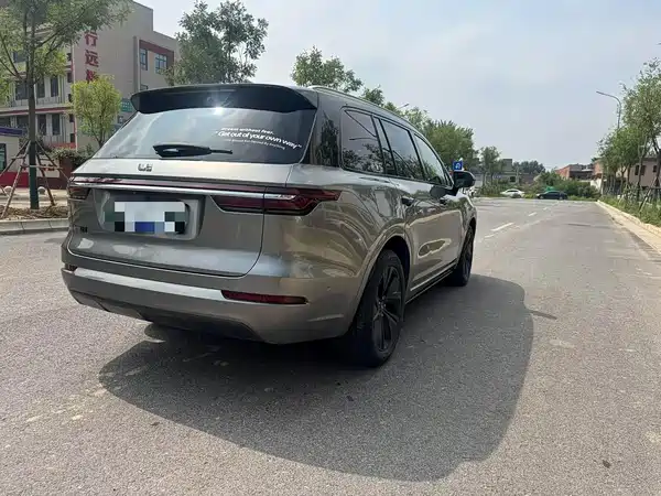 Li Auto ONE 2021