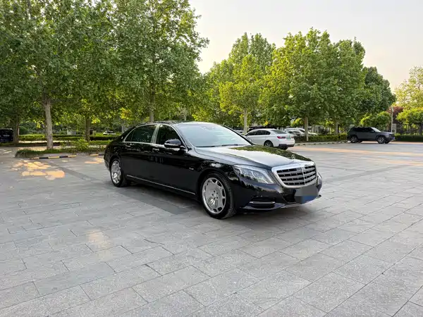 Mercedes-Benz Maybach S-Class 2015