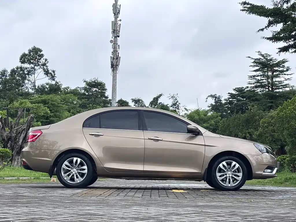 Geely Emgrand 2016