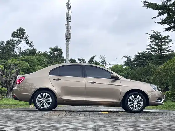 Geely Emgrand 2016