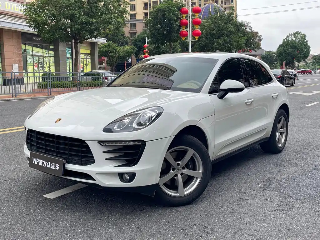 Porsche Macan 2015 — фото 1