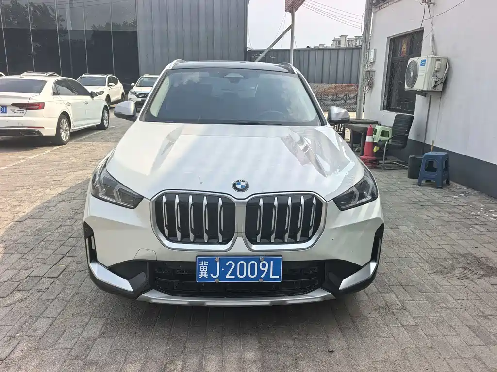 BMW X1 2023