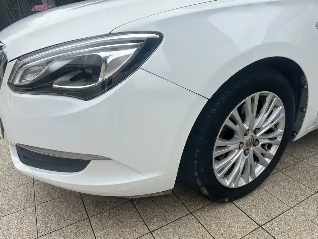 Buick Excelle 2017 — фото 9