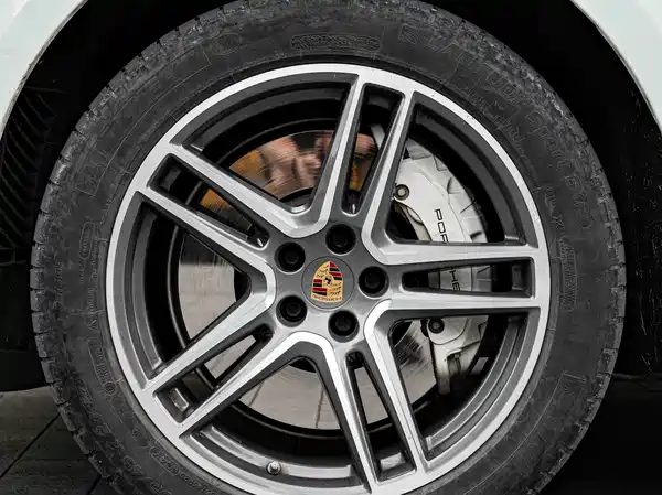 Porsche Macan 2022