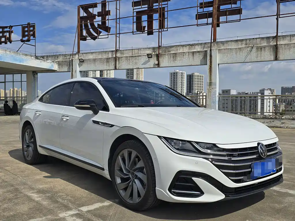Volkswagen CC 2024
