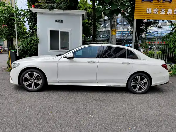Mercedes-Benz E-Class 2019