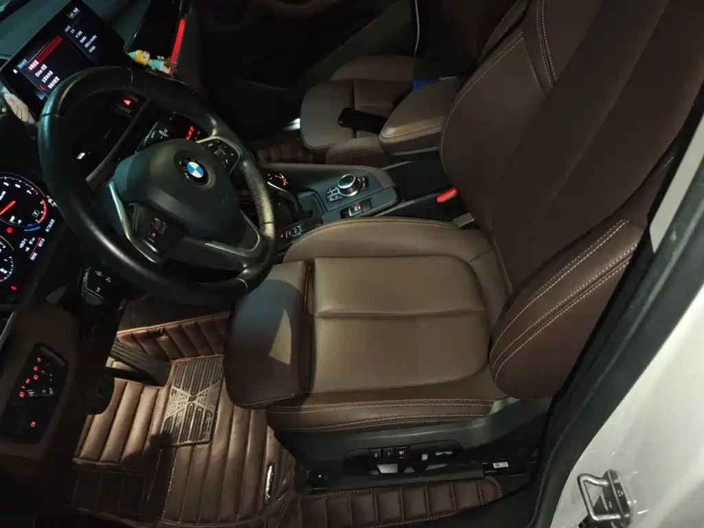 BMW X1 2020 — фото 16