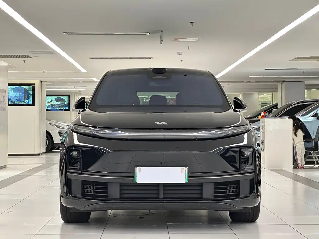 Li Auto Li L7 2025