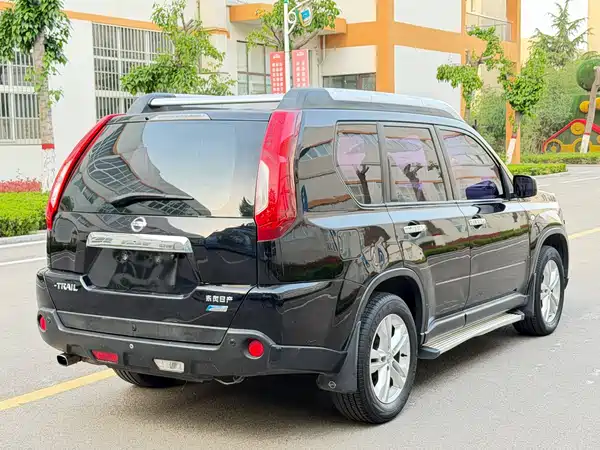 Nissan X-Trail 2012