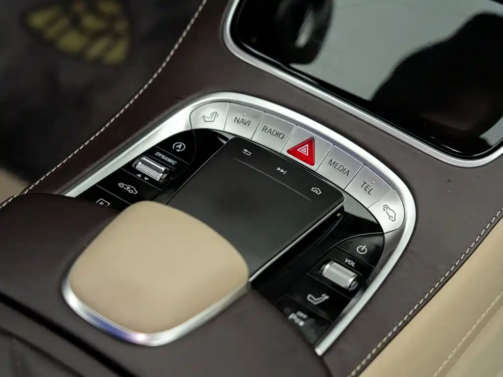 Mercedes-Benz Maybach S-Class 2020 — фото 22