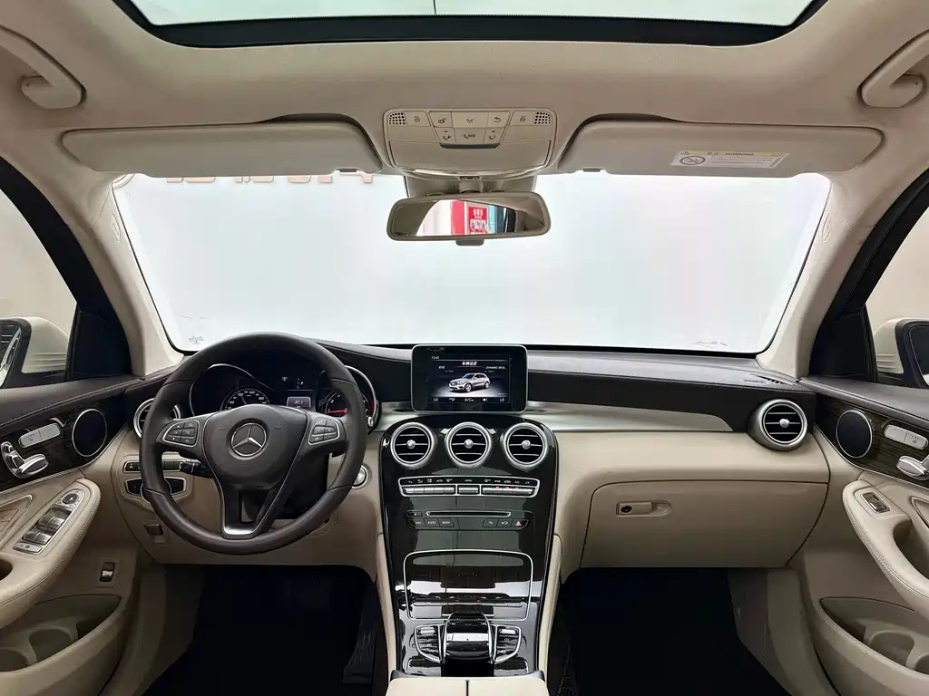 Mercedes-Benz GLC 2017
