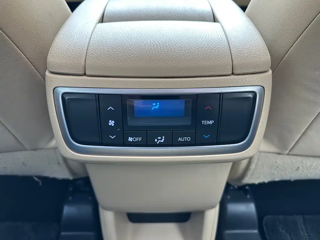 Toyota Highlander 2019 — фото 20