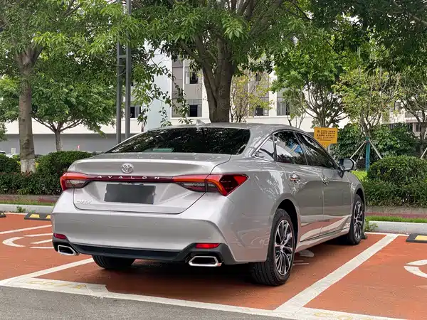 Toyota Avalon 2024