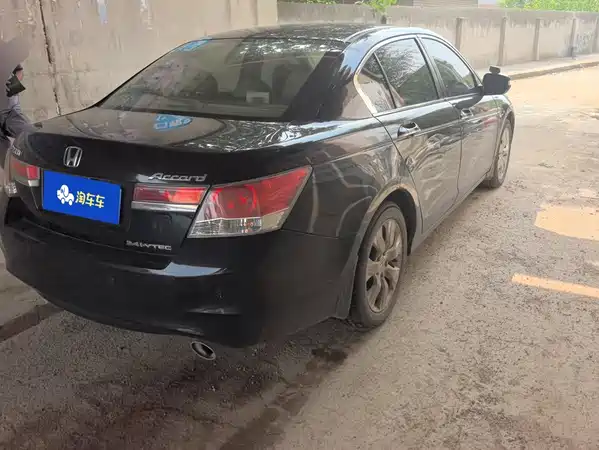 Honda Accord 2011