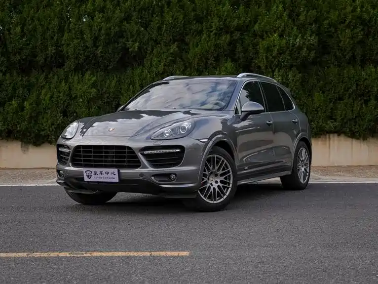 Porsche Cayenne 2012