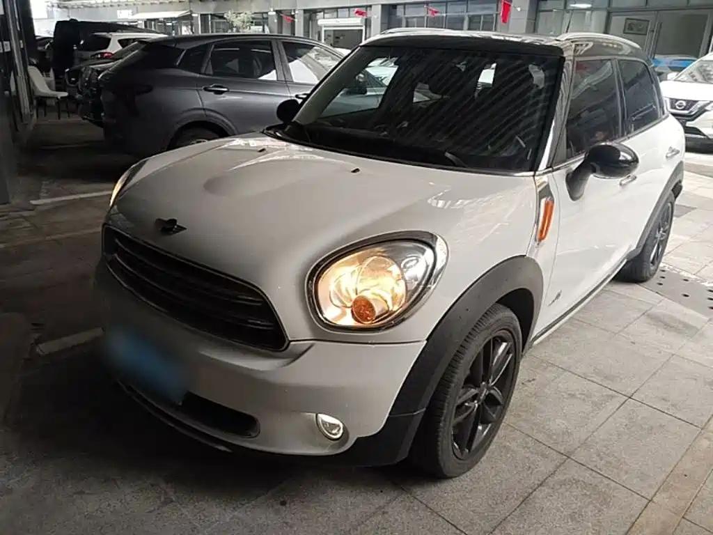 MINI Countryman 2015 — фото 2