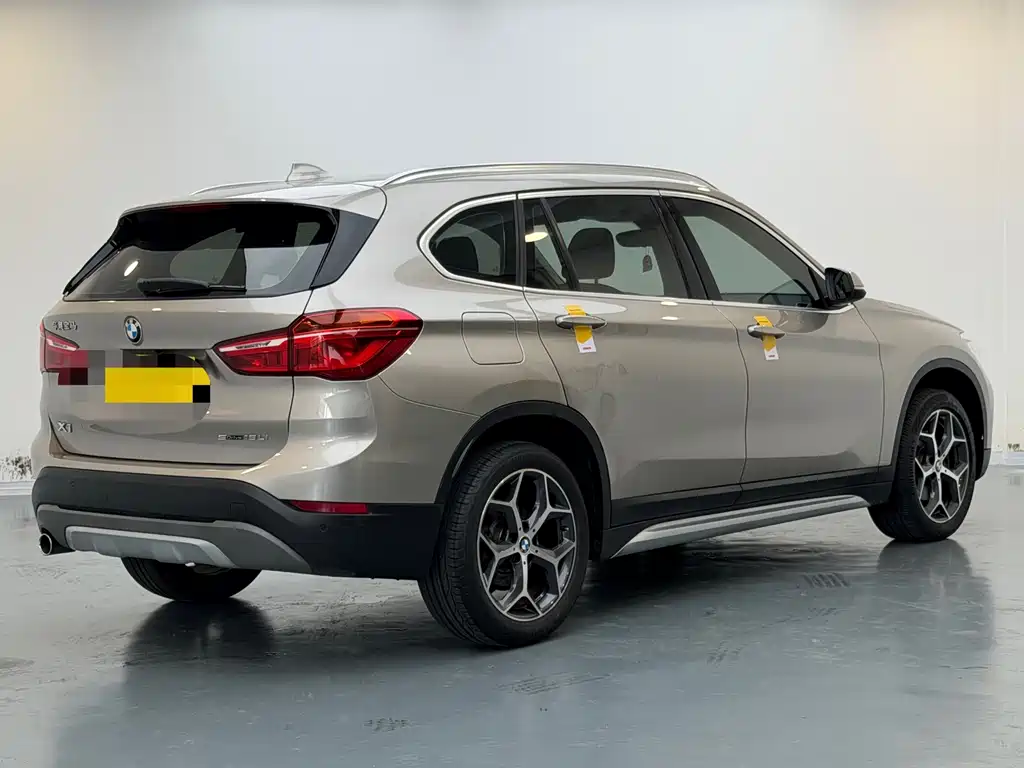 BMW X1 2019 — фото 4