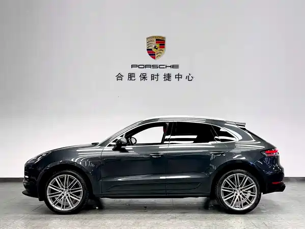 Porsche Macan 2021