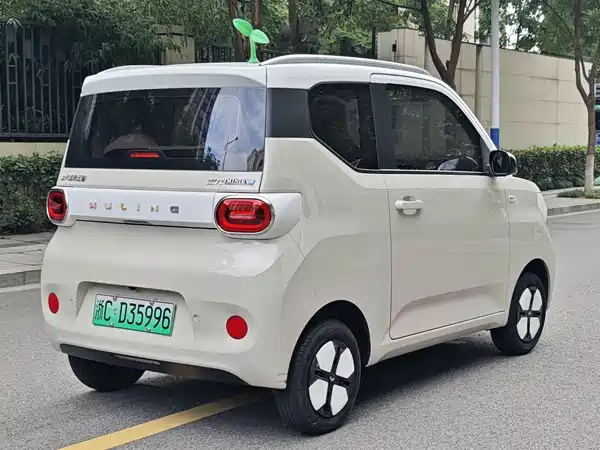 Wuling Hongguang MINIEV 2024