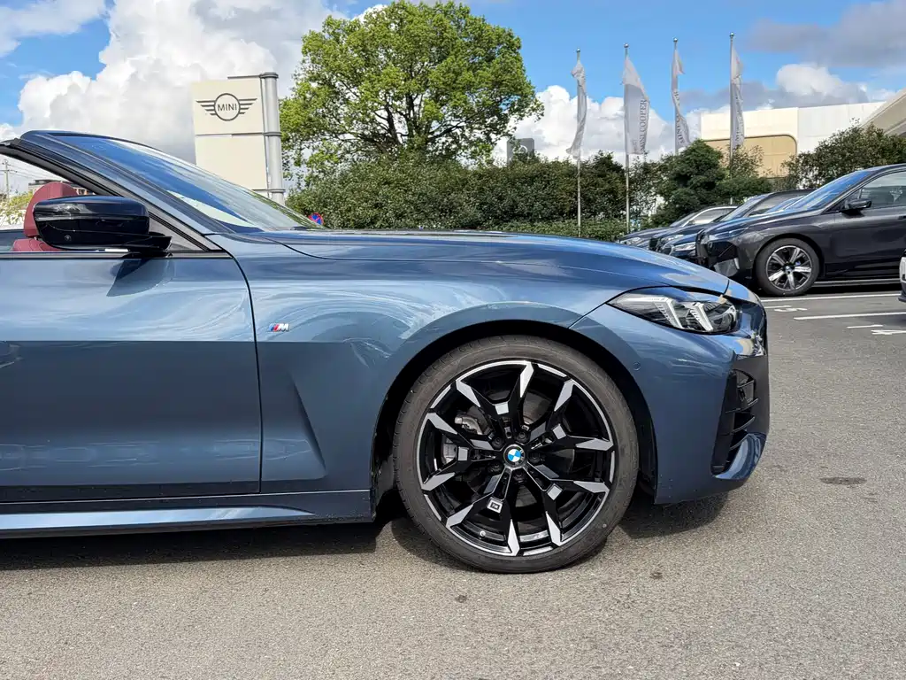 BMW 4 Series 2025 — фото 19