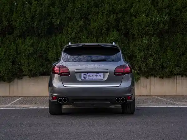 Porsche Cayenne 2012