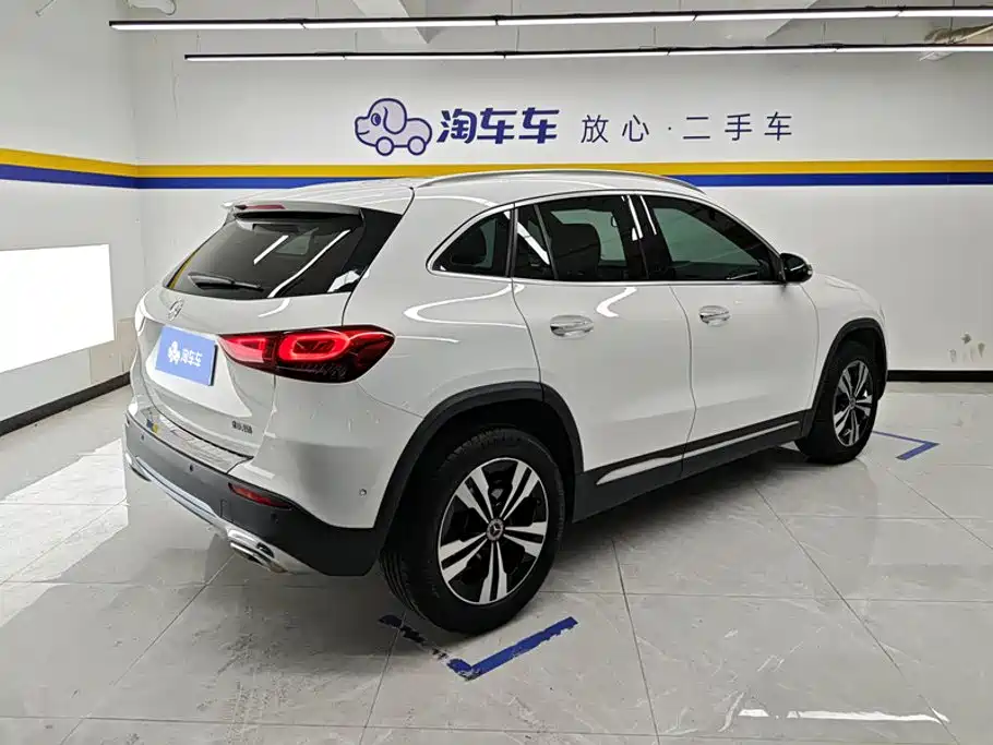 Mercedes-Benz GLA 2021 — фото 3