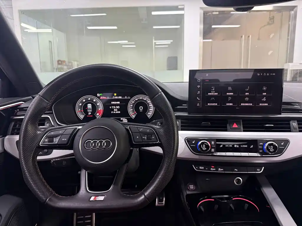 Audi S4 2021 — фото 17