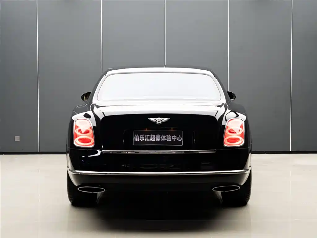Bentley Mulsanne 2016 — фото 6