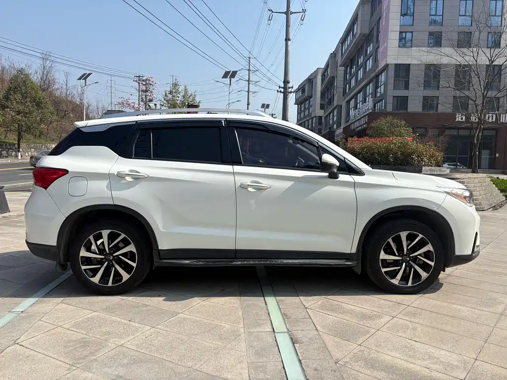 GAC Group GAC NE PHEV 2018 — фото 15