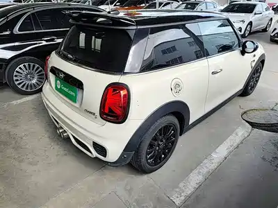 MINI MINI 2018