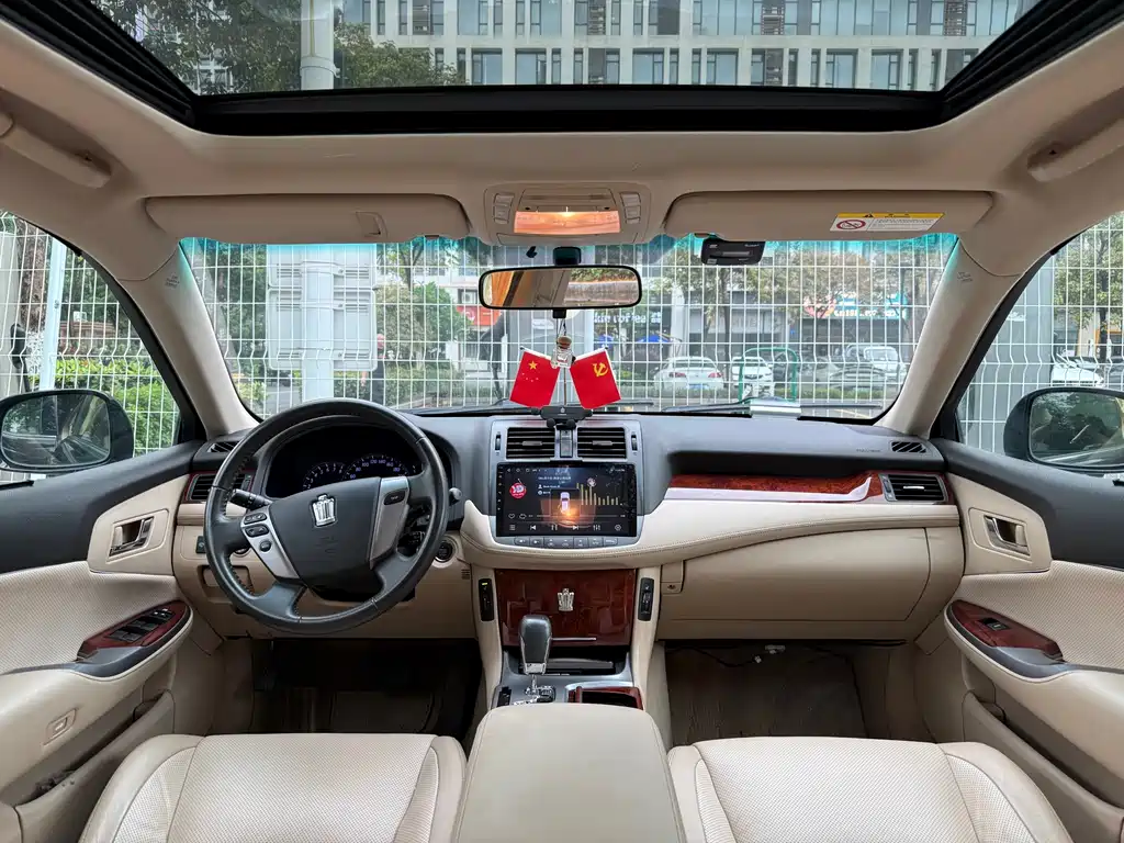 Toyota Crown 2014 — фото 11