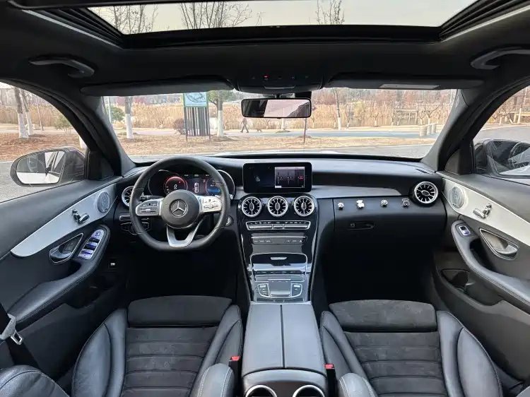 Mercedes-Benz C-Class 2021 — фото 16