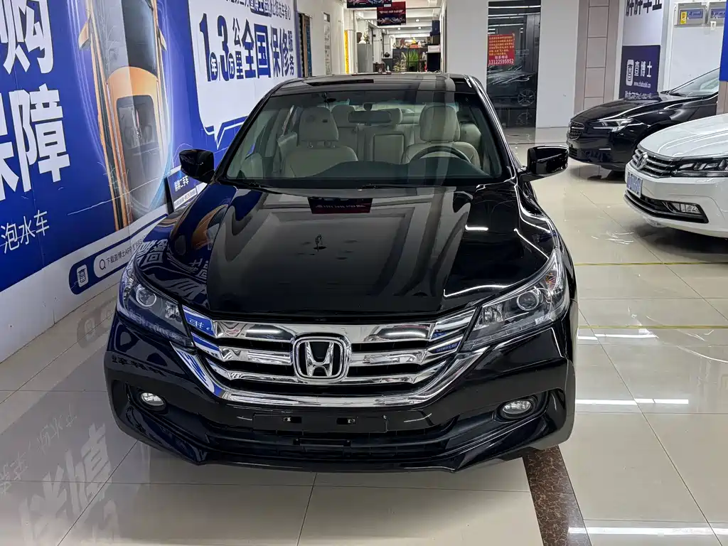 Honda Accord 2015 — фото 2